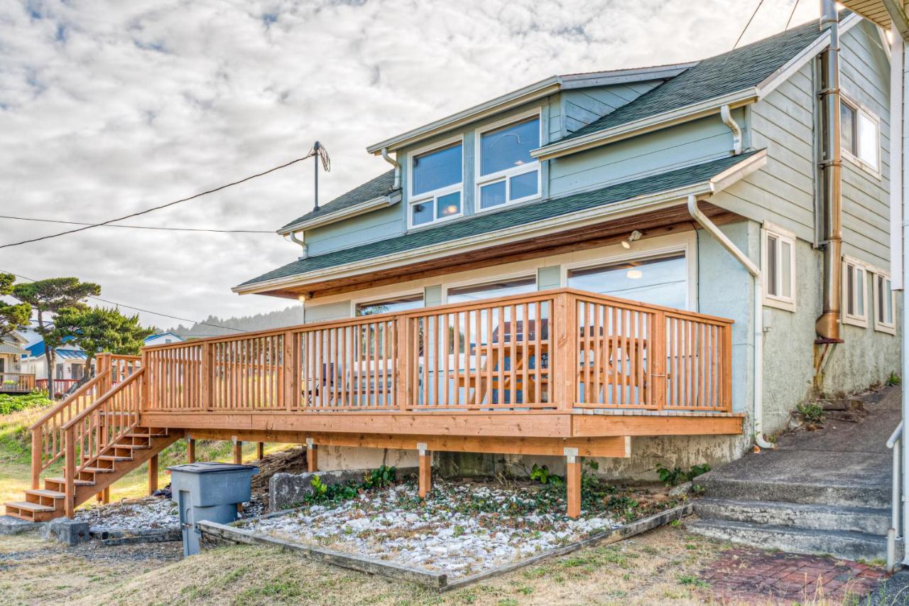 Elbow'S Inn Rockaway Beach Exterior foto